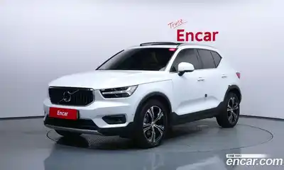 Volvo XC40, 2021