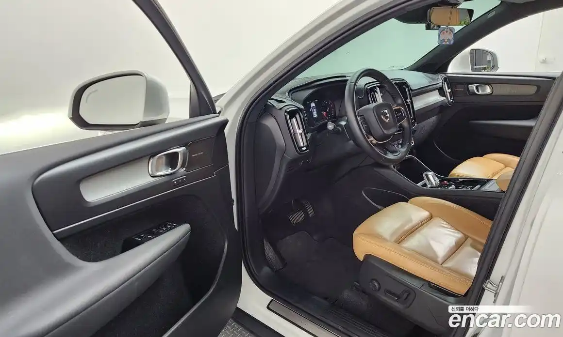 Volvo XC40 2021 2.0 гидро в Москве № 1763544, фото 13