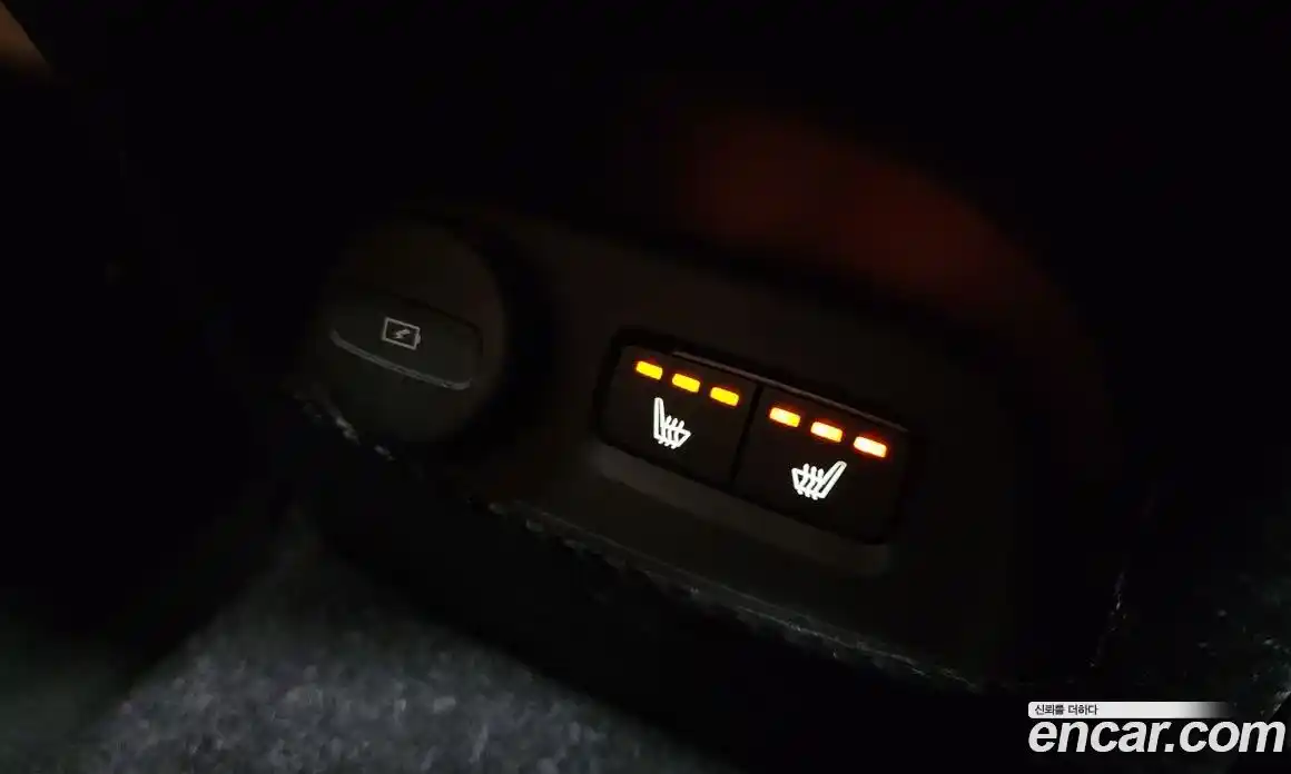 Volvo XC40 2021 2.0 гидро в Москве № 1763544, фото 25