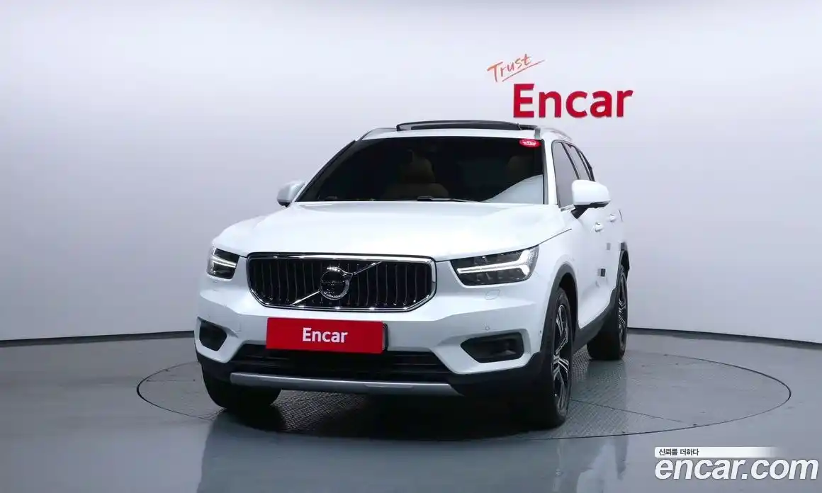 Volvo XC40 2021 2.0 гидро в Москве № 1763544, фото 3