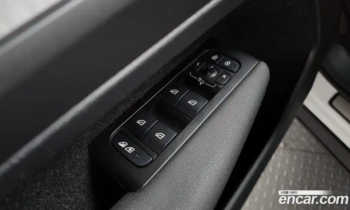 Volvo XC40 2021 2.0 гидро в Москве № 1763544, фото 33