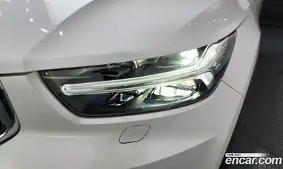 Volvo XC40 2021 2.0 гидро в Москве № 1763544, миниатюра 8