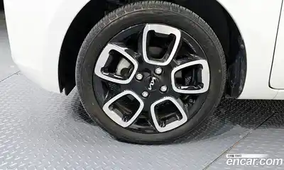 Kia Ray 2022 1.0 гидро в Москве № 1831554, миниатюра 5
