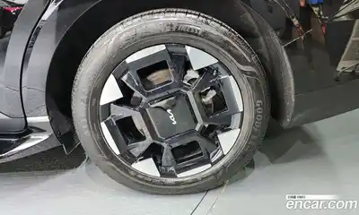 Kia Canival 2024 2.2 гидро в Москве № 1831870, миниатюра 7