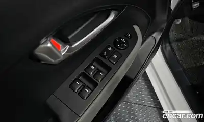 Kia Ray 2023 1.0 гидро в Москве № 1831971, миниатюра 12