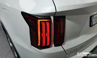 Kia Sorento 2023 2.5 гидро в Москве № 1831998, миниатюра 9