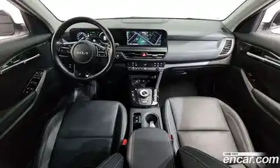 Kia Seltos 2023 1.6 гидро в Москве № 1832097, миниатюра 10