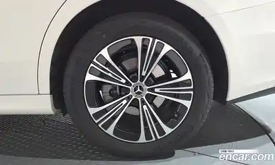 Mercedes-Benz E-Class 2025 2.0 гидро в Москве № 1832273, миниатюра 6