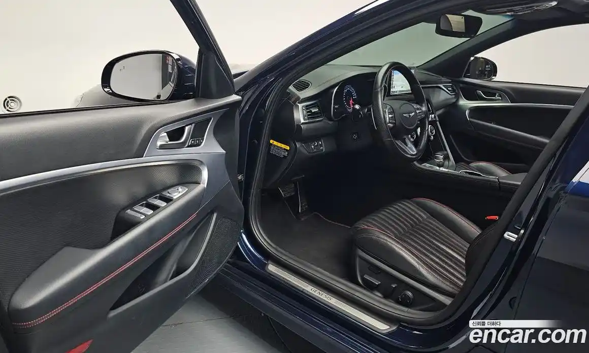 Genesis G70 2018 2.0 гидро в Москве № 1832553, фото 12