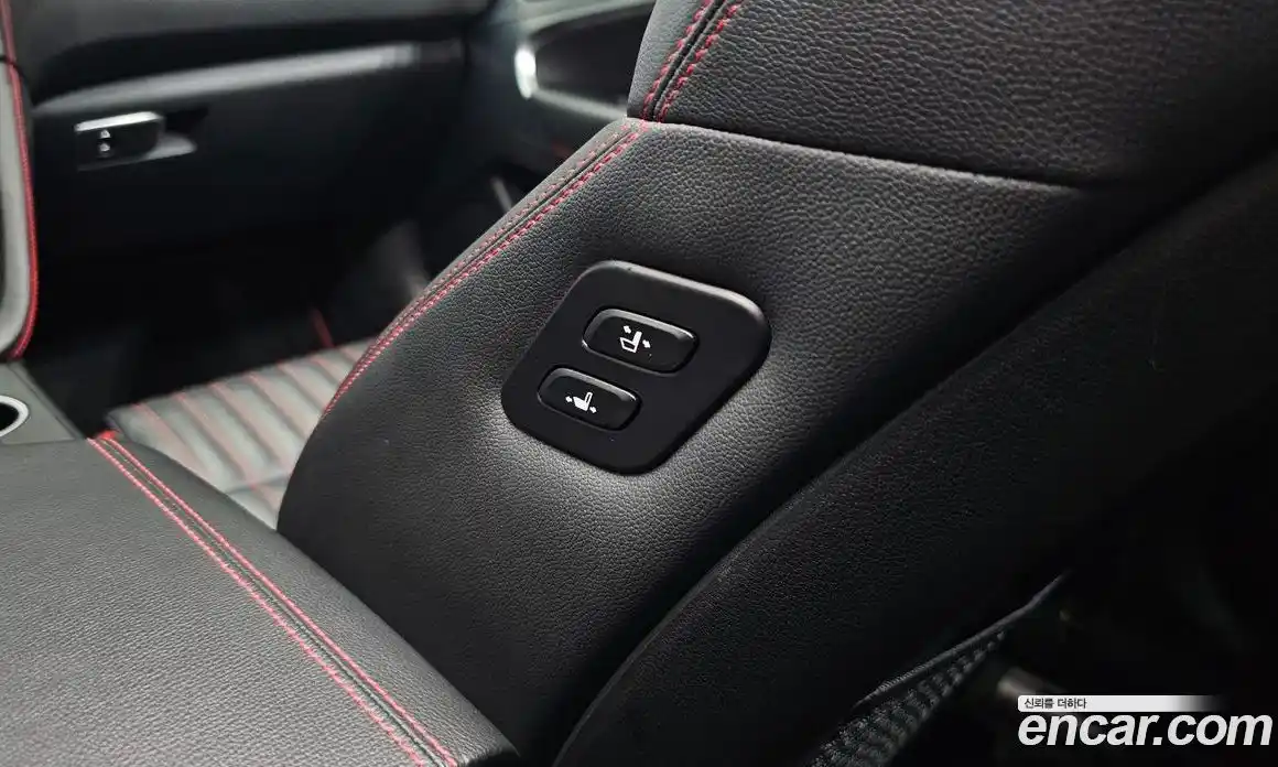 Genesis G70 2018 2.0 гидро в Москве № 1832553, фото 33