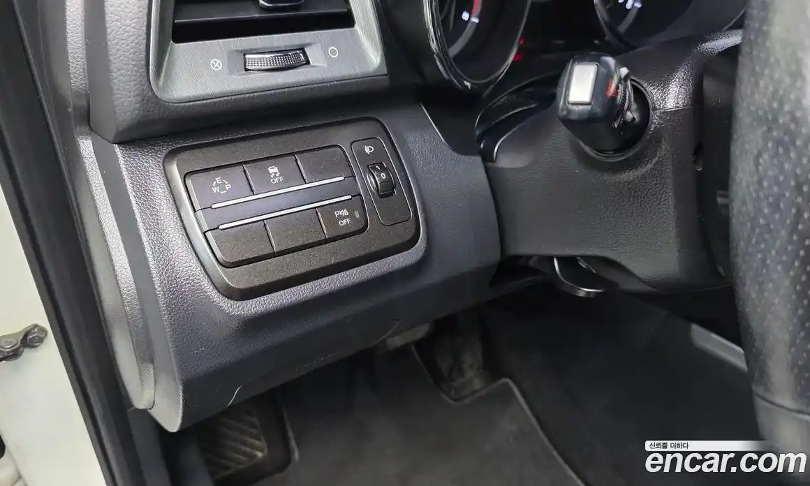 SsangYong TIBOLI 2017 1.6 гидро в Москве № 1833095, фото 18