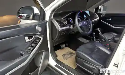 SsangYong Korando 2015 2.0 гидро в Москве № 1833146, миниатюра 10