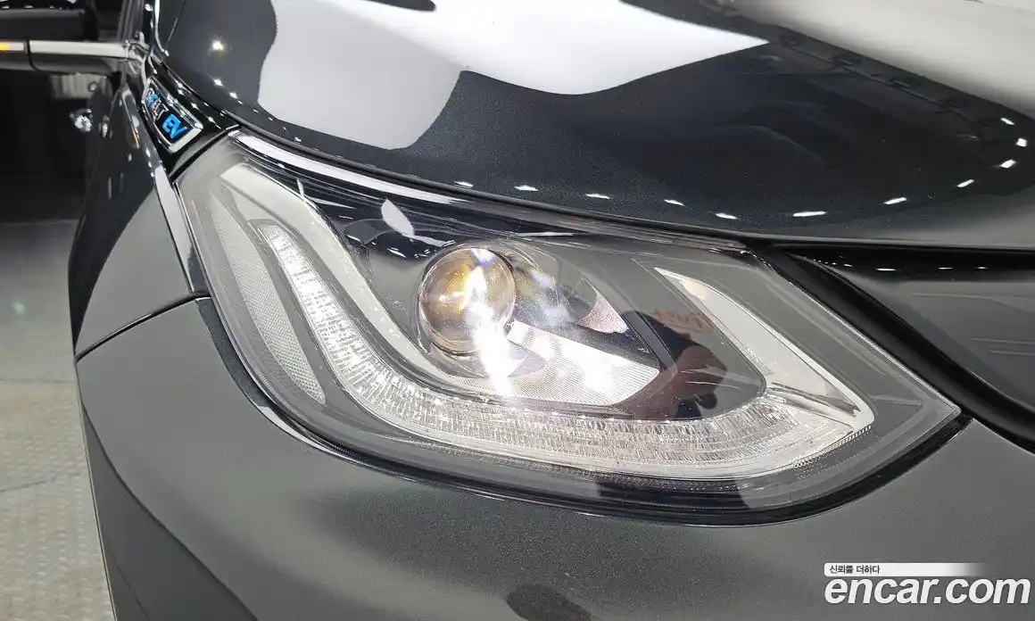 Chevrolet Bolt EV 2018 0.2 гидро в Москве № 1834209, фото 7