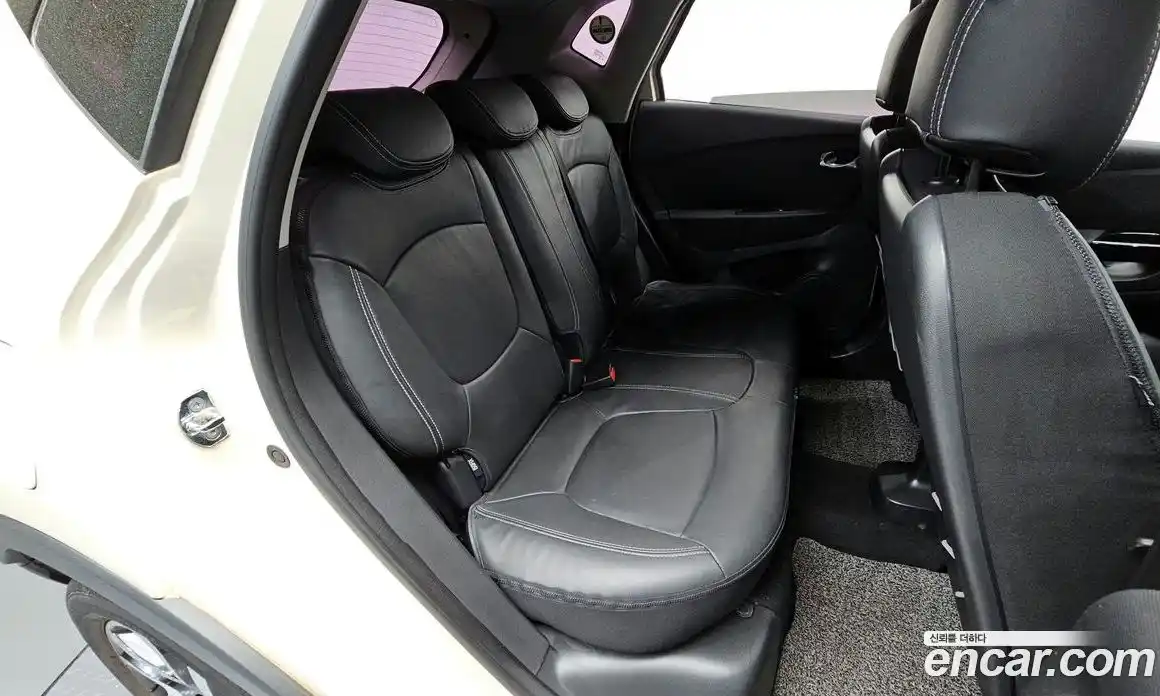 Renault QM3 2016 1.5 гидро в Москве № 1834526, фото 16