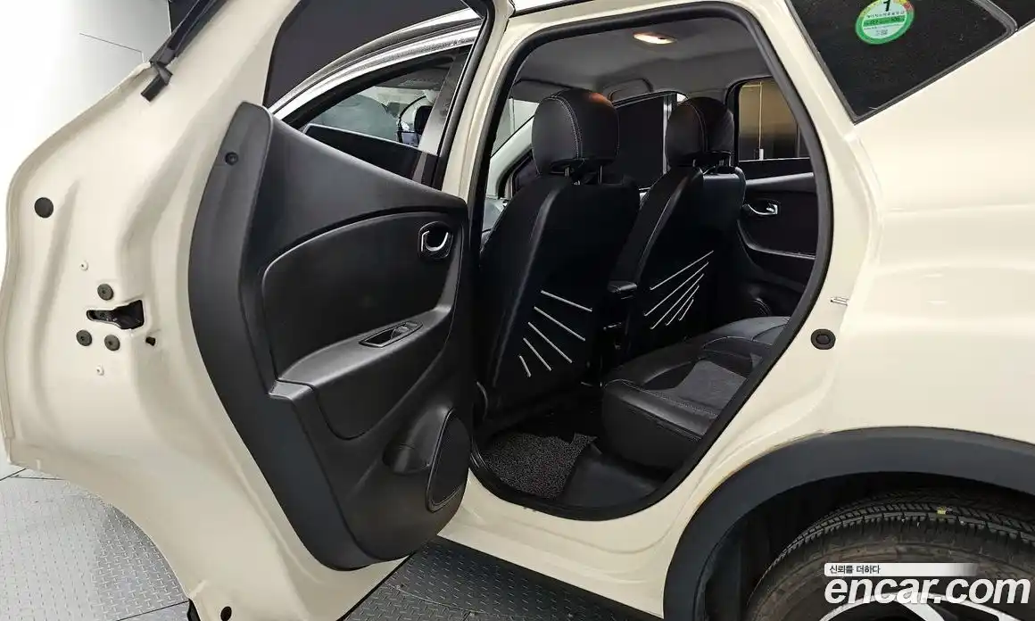 Renault QM3 2016 1.5 гидро в Москве № 1834526, фото 18