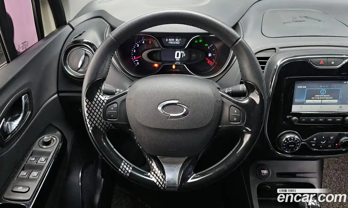 Renault QM3 2016 1.5 гидро в Москве № 1834526, фото 19