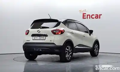 Renault QM3 2016 1.5 гидро в Москве № 1834526, миниатюра 2