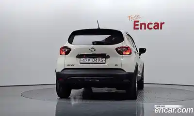 Renault QM3 2016 1.5 гидро в Москве № 1834526, миниатюра 4