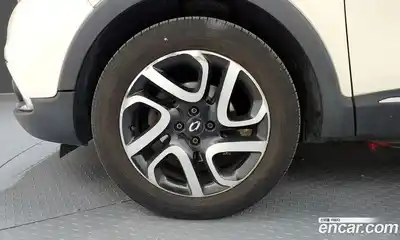 Renault QM3 2016 1.5 гидро в Москве № 1834526, миниатюра 5