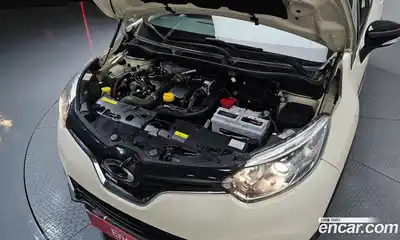 Renault QM3 2016 1.5 гидро в Москве № 1834526, миниатюра 6