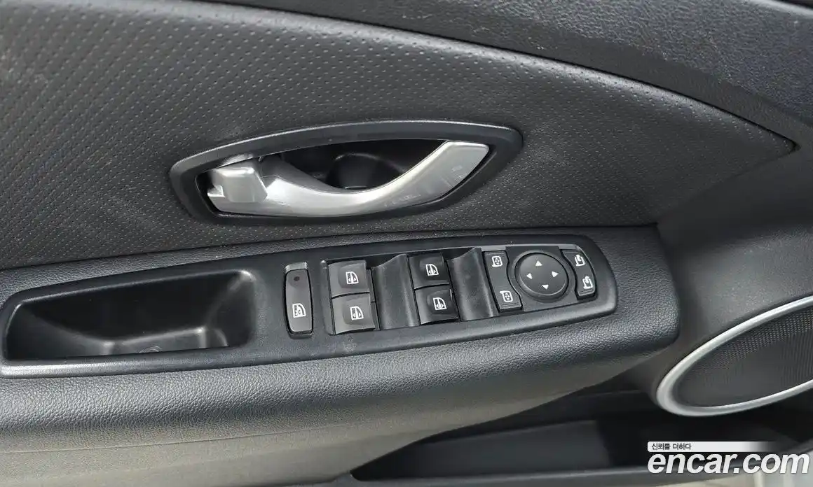 Renault SM3 2019 1.6 гидро в Москве № 1834658, фото 27