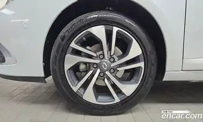 Renault SM3 2019 1.6 гидро в Москве № 1834658, миниатюра 5