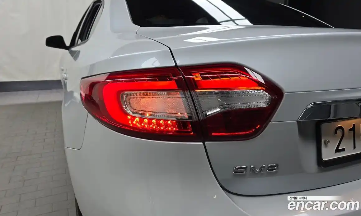 Renault SM3 2019 1.6 гидро в Москве № 1834658, фото 9