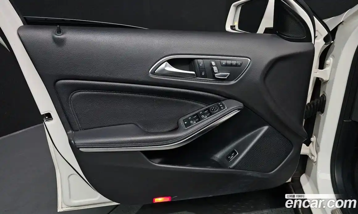 Mercedes-Benz GLA-Class 2019 2.0 гидро в Москве № 1835962, фото 14