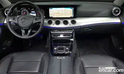 Mercedes-Benz E-Class 2018 2.0 гидро в Москве № 1836160, миниатюра 10