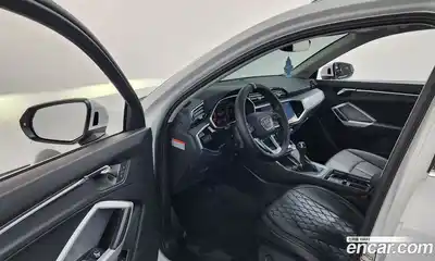 Audi Q3 2023 2.0 гидро в Москве № 1836260, миниатюра 12