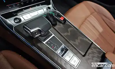 Audi A6 2023 2.0 гидро в Москве № 1836377, миниатюра 9