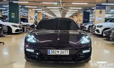 Porsche Panamera, 2020