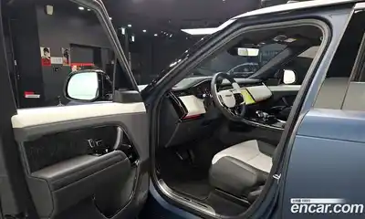 Land Rover Range-Rover Sport 2025 4.4 гидро в Москве № 1837272, миниатюра 10