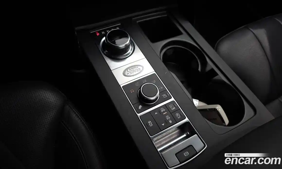 Land Rover Discovery 2018 2.0 гидро в Москве № 1837383, фото 9