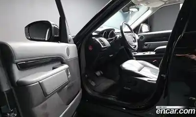 Land Rover Discovery 2018 2.0 гидро в Москве № 1837383, миниатюра 10