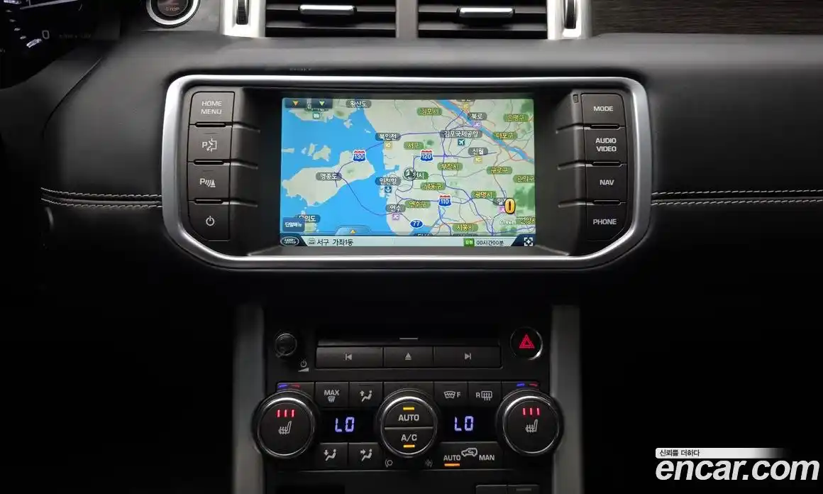 Land Rover Range-Rover Evoque 2015 2.2 гидро в Москве № 1837392, фото 14