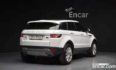 Land Rover Range-Rover Evoque 2015 2.2 гидро в Москве № 1837392, миниатюра 2