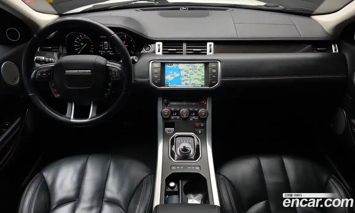 Land Rover Range-Rover Evoque 2015 2.2 гидро в Москве № 1837392, фото 7