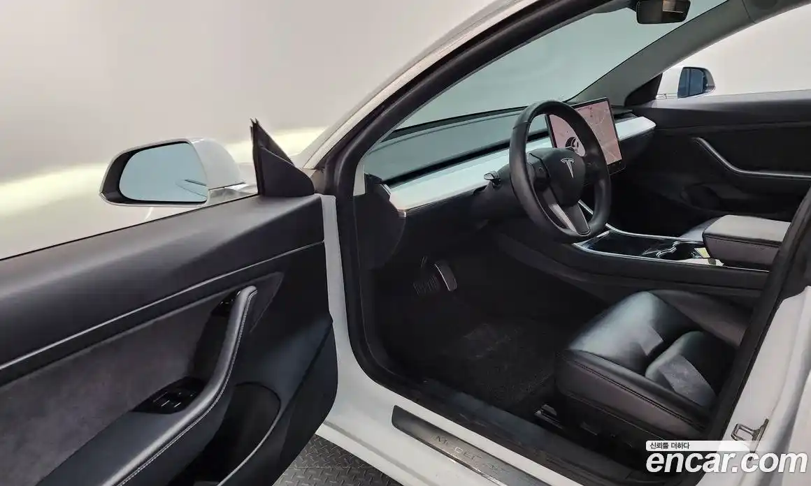 Tesla Model 3 2020 0.1 гидро, фото 13