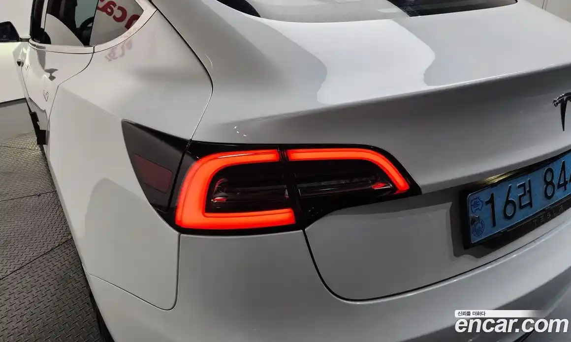 Tesla Model 3 2020 0.1 гидро, фото 9