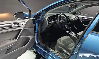Volkswagen Golf 2013 1.6 гидро в Москве № 1838207, миниатюра 10
