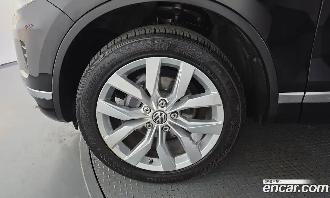 Volkswagen Touareg 2016 3.0 гидро в Москве № 1838240, фото 5
