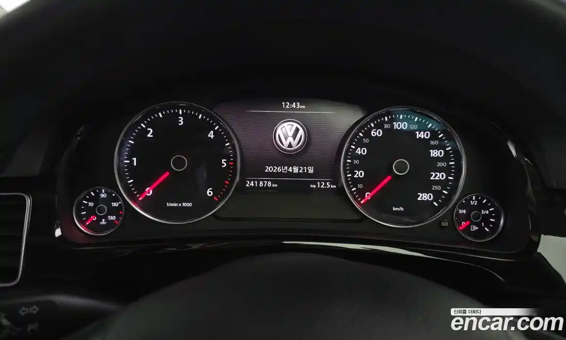 Volkswagen Touareg 2016 3.0 гидро в Москве № 1838240, фото 8