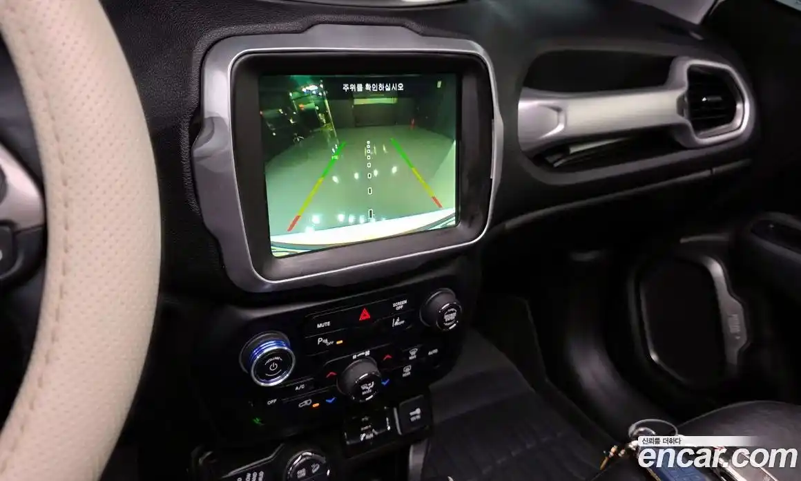 Jeep Renegade 2019 2.0 гидро в Москве № 1838350, фото 22