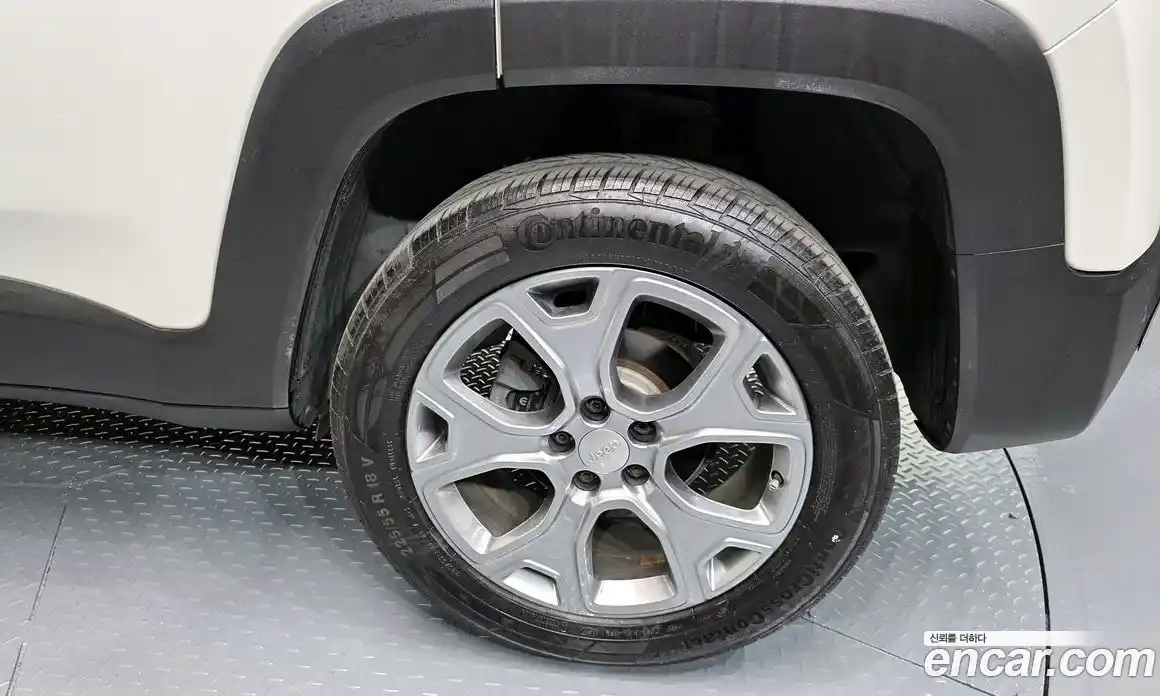 Jeep Renegade 2019 2.0 гидро в Москве № 1838350, фото 7