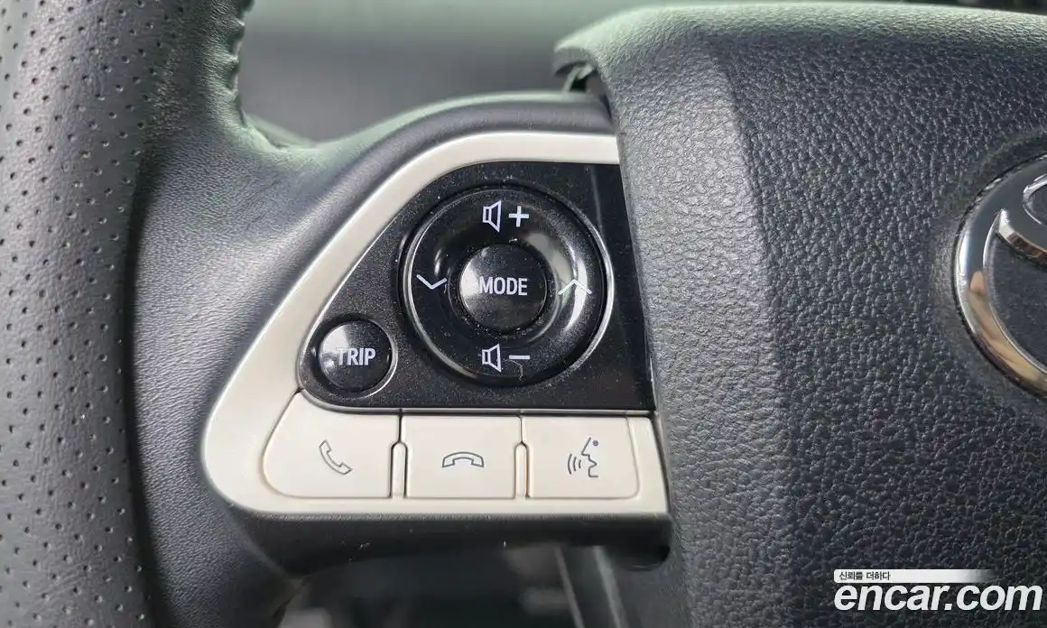 Toyota Prius 2017 1.8 гидро в Москве № 1838514, фото 27