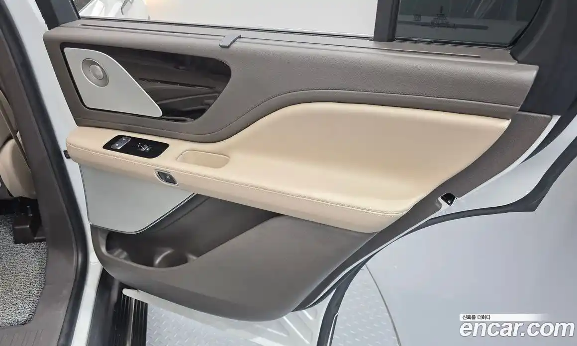 Lincoln Aviator 2023 3.0 гидро, фото 15
