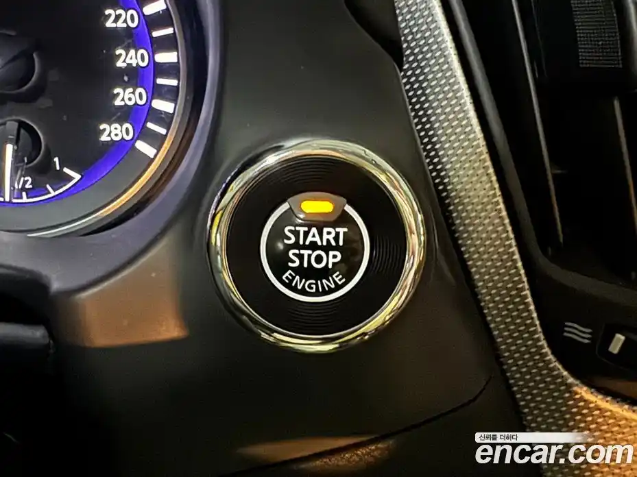Infiniti Q50 2015 2.1 гидро в Москве № 1841267, фото 16