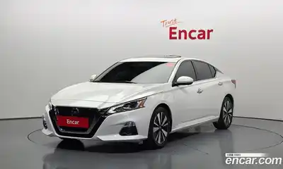 Nissan Altima, 2019