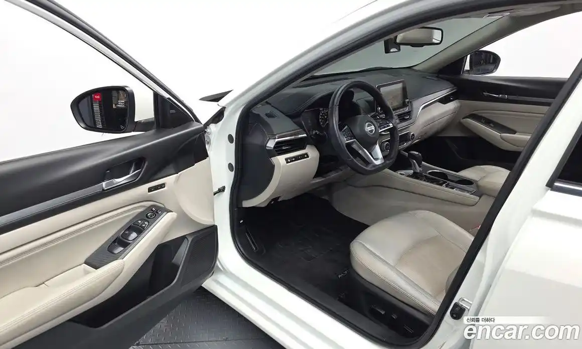 Nissan Altima 2019 2.5 гидро в Москве № 1841777, фото 13
